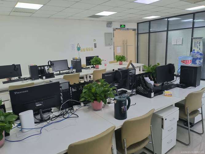 天津市南开区金融街中心c座公司相册成海科技是一家企业管理咨询;信息
